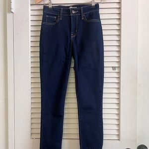 Levi's 721 High Rise Skinny Jeans
